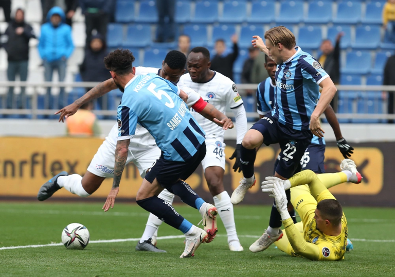 Adana Demirspor vs Kasımpaşa Maçı İncelemesi: Güneyde Heyecan Dorukta! Canlı Maç nasıl izlenir ?