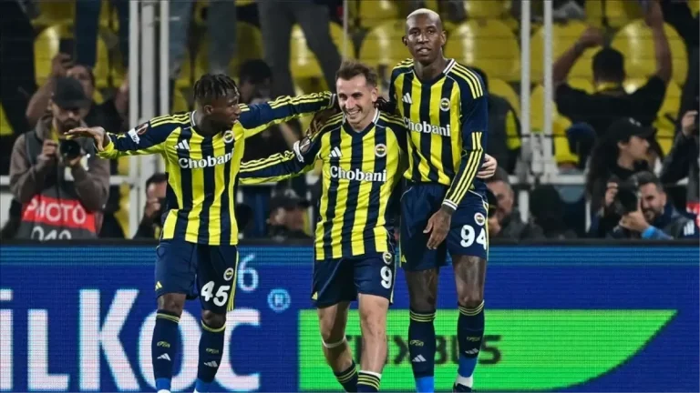 Fenerbahçe – Stuttgart Maçı Canlı İzle, İddaa Tahminleri ve Maç Analizi (23 Ekim 2025)